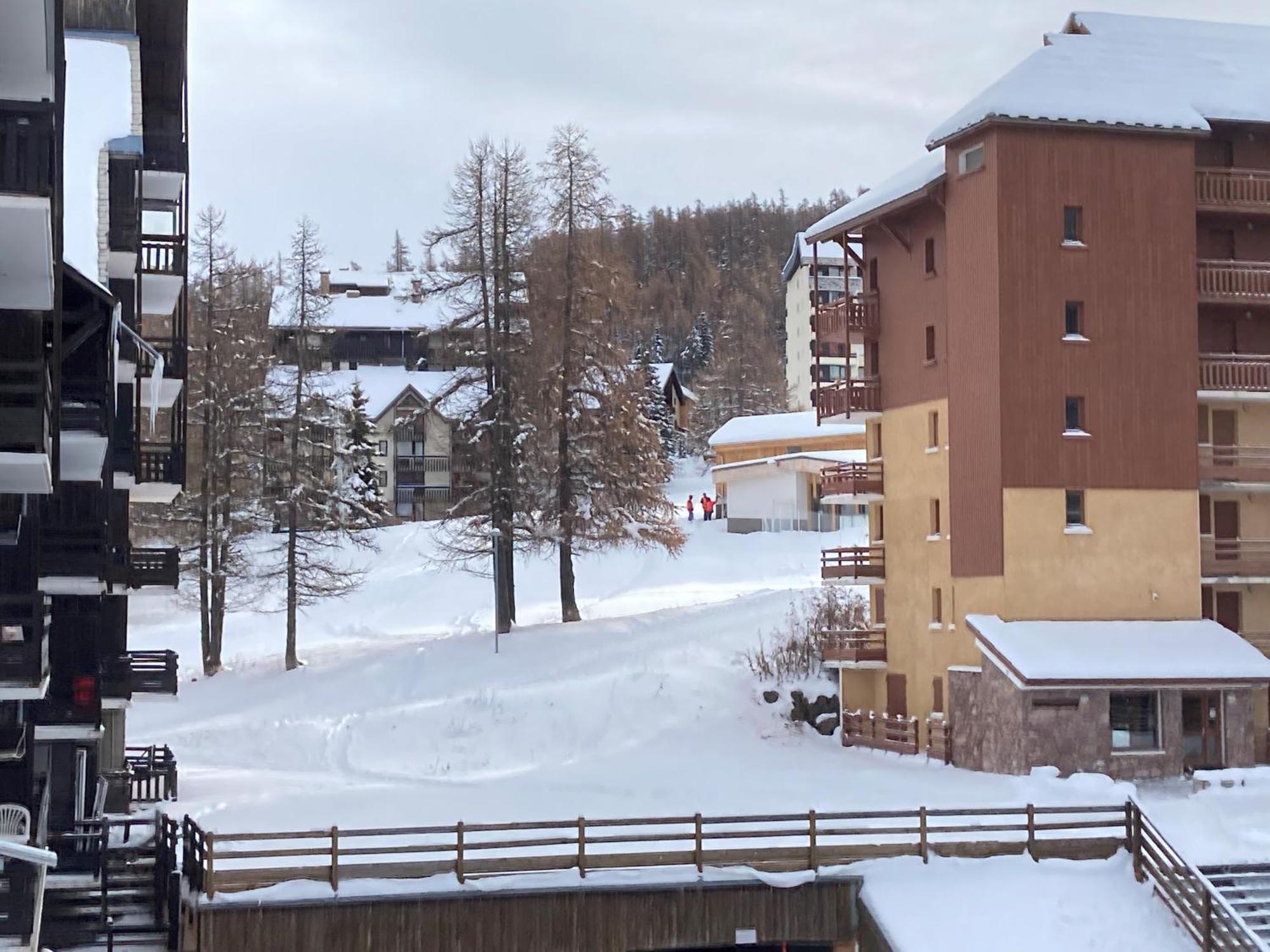 Risoul 1850 Beau Duplex Pour 6 Pers En Plein Centre De La Station公寓 外观 照片